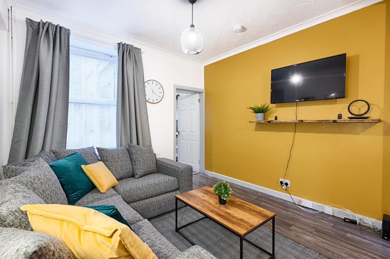 City Centre, 4Rm'S, With Smart Tv'S Parking Swansea Esterno foto