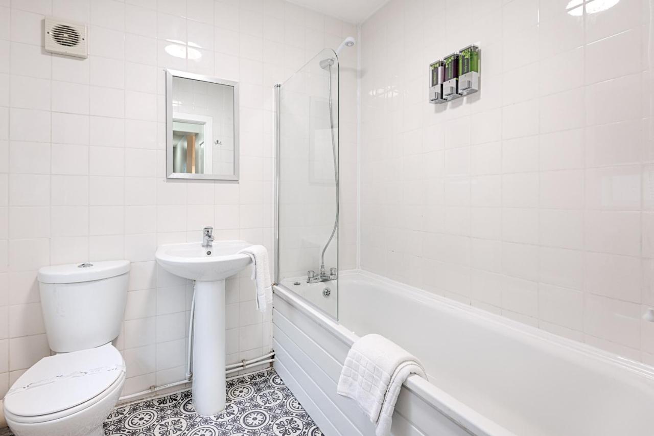 City Centre, 4Rm'S, With Smart Tv'S Parking Swansea Esterno foto